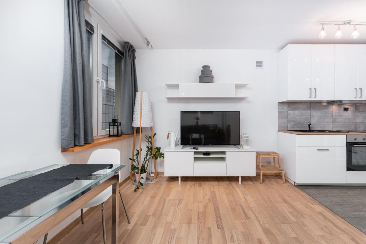 Corazziego 4 By Homeprime Warsaw Exterior photo